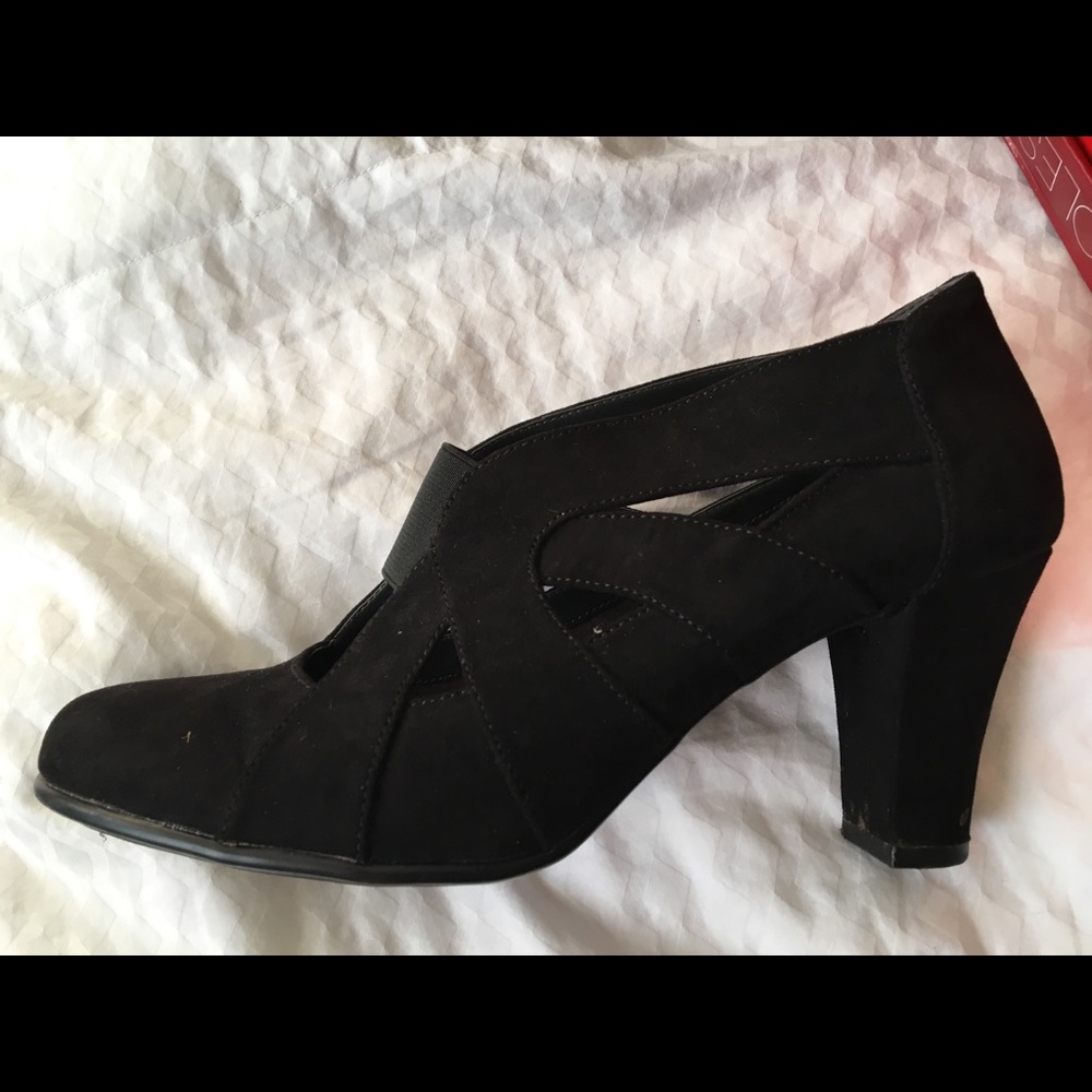 Aerosoles dress shoes black 10m
